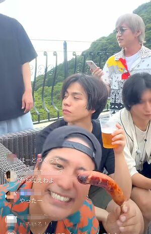 8月7日にゲリラ配信されたTiktokライブ（ジャニーズWEST公式Tiktokより）