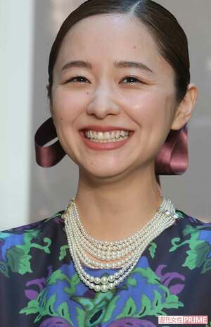 堀田真由