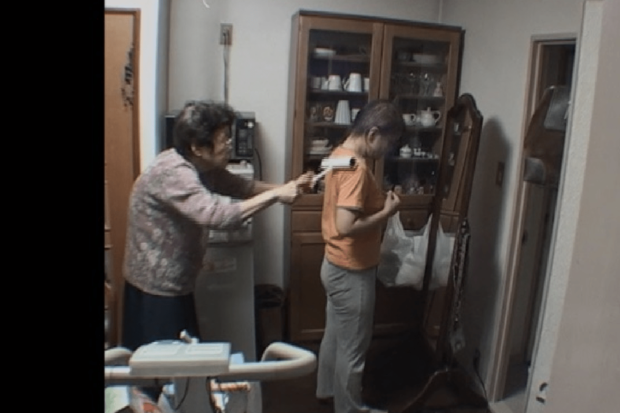 抗がん剤で抜け落ちた髪の毛を母がコロコロで取ってくれた