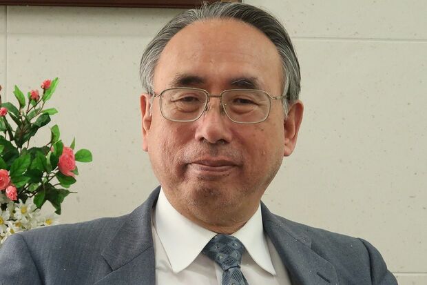 一橋大学の水岡不二雄名誉教授