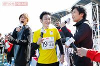 『パラ駅伝』で草なぎが激走! 稲垣&香取も「心がひとつになって、胸が熱く」