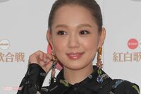西野カナは『紅白歌合戦』出場に「該当しない」の声、かつては9年連続出場も指摘された“実績”の無さ