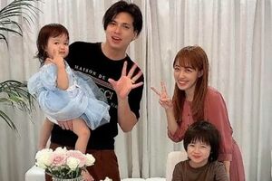 '17年に長男、'20年に長女が誕生。子どもの誕生日には家族そろってお祝いをしています