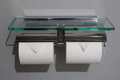 【知って楽しい雑学】トイレットペーパーの「表向き」「裏向き」の違いは?シングルは「裏向き」がおすすめ