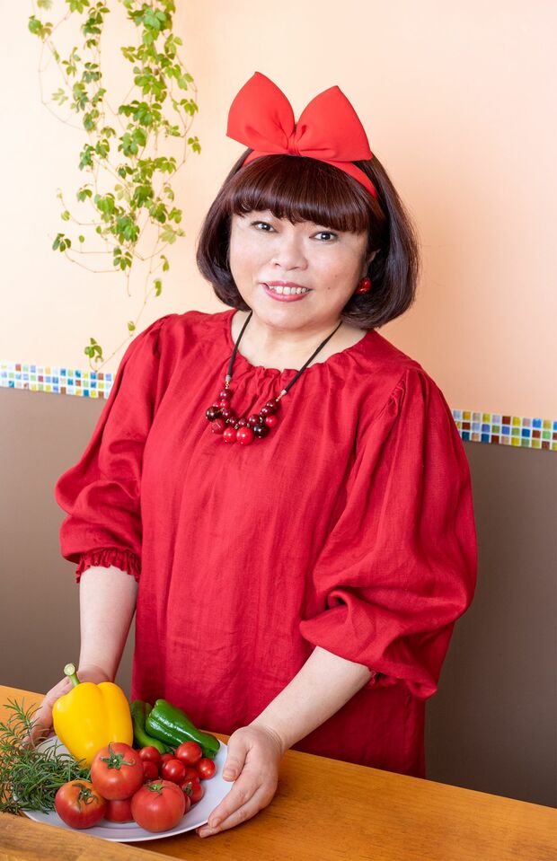 平仲亜貴子さん●料理研究家。世田谷区上野毛のトマト料理専門店「Buono＆Felice」のオーナーシェフ。企業の商品やメニュー開発、料理講習会の講師などでも活躍。　撮影／山田智絵