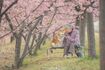 満開の河津桜の下で撮影 提供:YASUTO