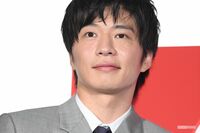 田中圭、芸能界の友達が多すぎる! 女優からジャニーズにまで及ぶ“交遊録”