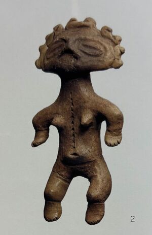 10月12日、青森県の是川縄文館を訪れた愛子さま。頭が餃子のような形をした屈折像土偶