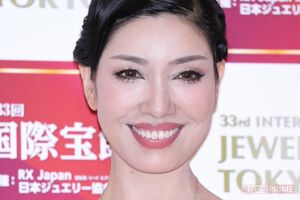 “本職”はモデルのアンミカ。スタイル維持はさすがだが……