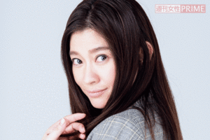 篠原涼子　撮影／高梨俊浩