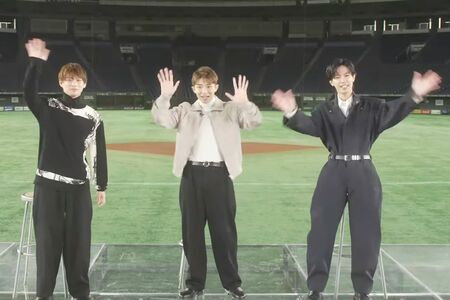 15日に「TOBE」公式YouTubeで岸優太の合流発表。同時に新グループの発表も行った(TO BE公式YouTubeより)