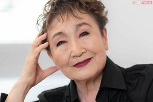 加藤登紀子　撮影／佐藤靖彦