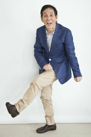 駒澤大学での初授業後に取材に答えてくれた萩本