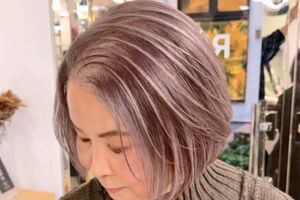 襟足スッキリなオトナヘア「ボブヘア」