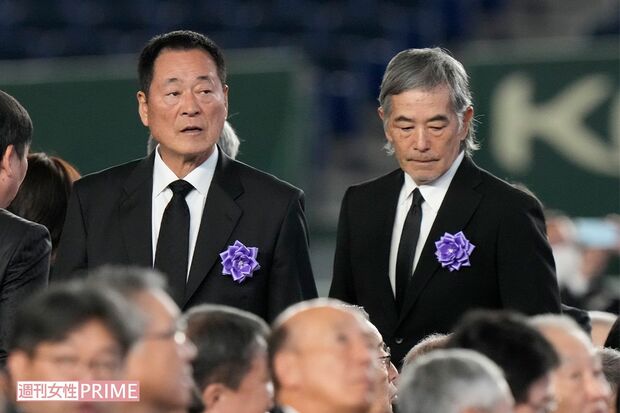 中畑清（左）と定岡正二（2025年11月21日の長嶋茂雄さんお別れの会にて）
