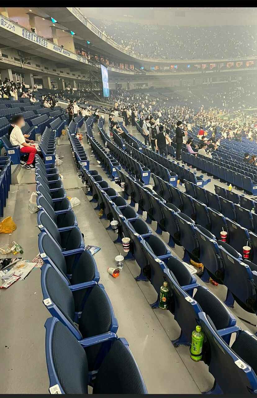 画像 写真 那須川天心の試合後の東京ドームが ゴミ溜め 化 マナー違反に 胸糞悪い 2度と使うな の声 週刊女性prime