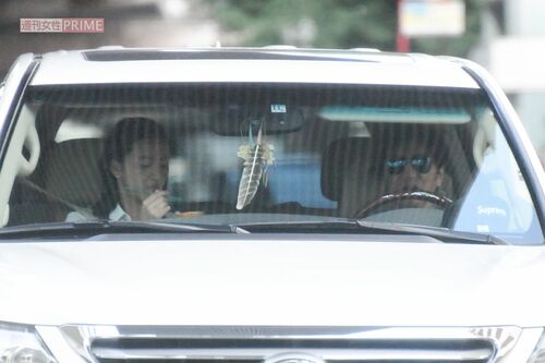 2018年6月、Koki,のスクール送迎にきた木村拓哉