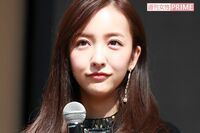 元AKB板野友美がSNSで公開した“丸出し投稿”に「こんなに出して大丈夫?」「チヤホヤされたいように見える…