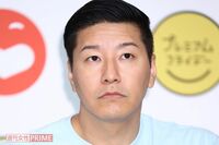 フジテレビ『学校かくれんぼ』、番組人気が絶頂も“進行役”チョコプラ長田庄平に非難集中「ヒントを出しす…