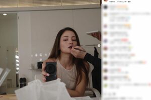 赤西仁との離婚後、国内活動を精力的にこなしている黒木メイサ（公式インスタグラムより）