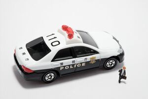 警察本部が受理する110番通報は一日約1800件