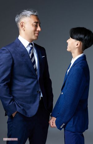 市川團十郎、市川新之助 撮影/廣瀬靖士 ヘアメイク/松本順(辻事務所) スタイリング/大久保篤志