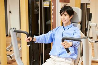 話題の“コンビニジム”ってどんな場所？　chocoZAPはトレーニングだけでなく、“女性にうれしい色々”が体験できる新世代のジムだった！