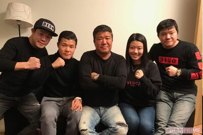 最近の亀田家の人々。史郎さんはYouTubeでも話題だ