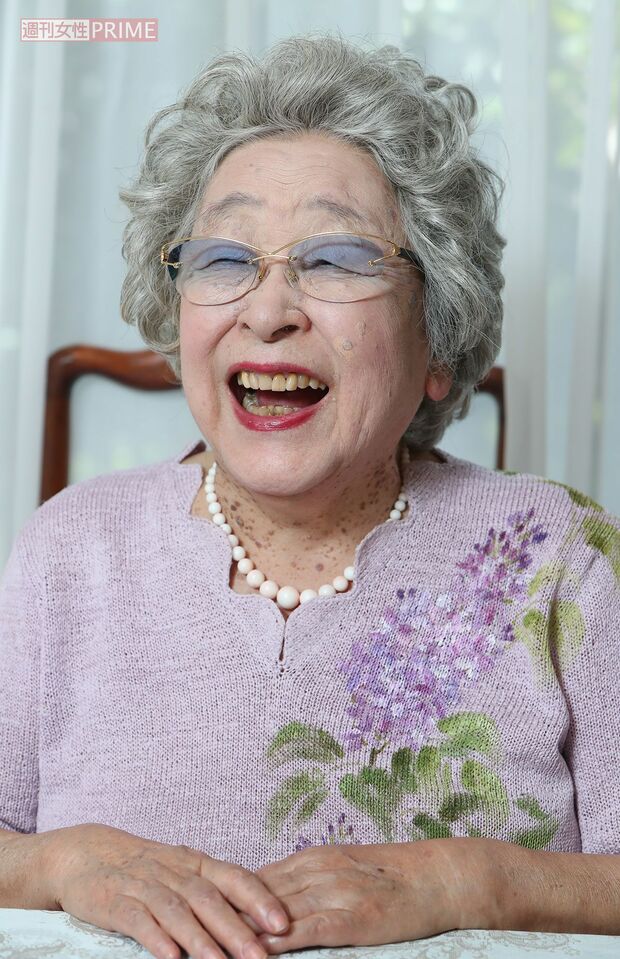 20代のカメラマンから「60代にしか見えません」と言われ、「30歳も違うじゃない～」と爆笑