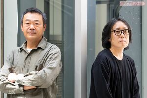 対談をした戌井昭人さん（左）と燃え殻さん（右）　撮影／伊藤和幸