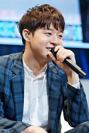 トークはすべて流暢な日本語で。抜群のセンスで会場を沸かせる Ⓒ2015 C-JeS Entertainment Co.,Ltd. All Rights Reserved