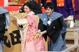 2020年2月に行われた豆まきのイベントでは、親しげに話す姿も見られた