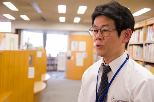 新宿区立大久保図書館の米田雅朗館長