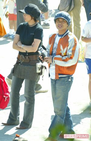 息子の運動会に参加する、浜田雅功と小川菜摘