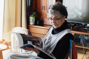 87歳のユーチュー婆・多良美智子さん（写真／林ひろし）