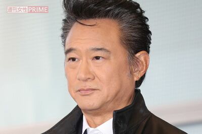 船越英一郎がパパに!松居一代との泥沼離婚劇から8年、極秘再婚した23歳年下・元タレント女性とつかんだ“…