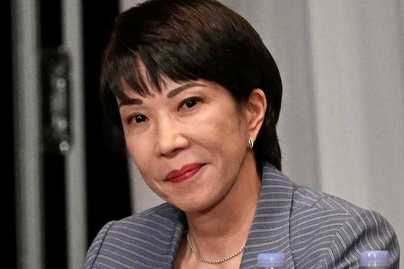 画像・写真】高市早苗総裁「笑っているように見えない」辛辣声の一方