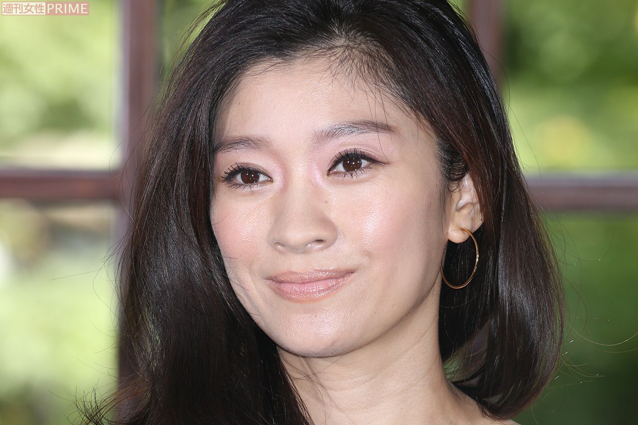 篠原涼子 ハケンの品格2 で13年前と変わらぬ美貌を披露 秘訣は 朝きゅうり ニフティニュース