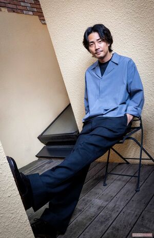 毎熊克哉　撮影/吉岡竜紀、ヘアメイク/MARI（SPIELEN）、スタイリング/カワサキタカフミ