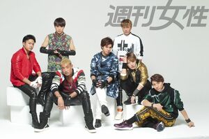 撮影／佐藤靖彦　スタイリスト／松川総(Tron) 　ヘアメイク／桜井円、出澤美香(BEAUTRIUM)