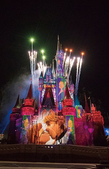 物語のテーマである「真実の愛」を象徴する名シーンは、大切な人と一緒に見たい。(c)DISNEY/PIXAR