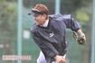草野球を楽しむ中居正広