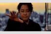 日本テクノ(株)CMに出演した河村隆一(同社公式サイトの動画より)