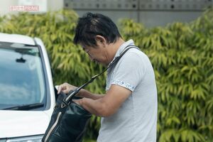 2020年9月、次女のキッズスクールの送迎にきた石田純一