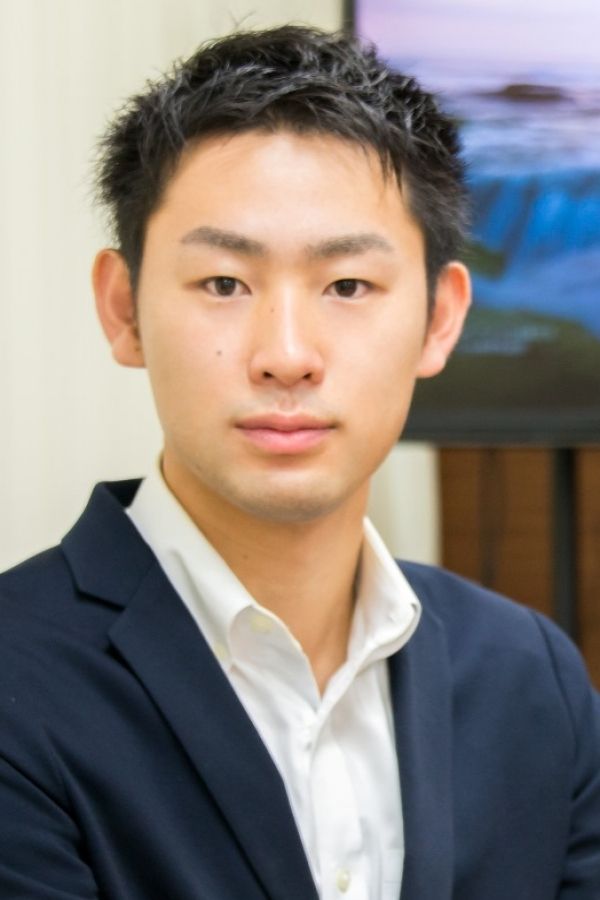  卜部宏樹（うらべ・ひろき）●2010年にサイバーエージェント入社。翌年2月にアプリポット取締役。'14年4月に代表取締役社長。同年12月にサイバーエージェント取締役。'15年4月にAbemaTV取締役