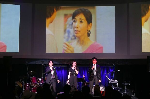 川島なお美さん 夫婦で最後に立った場所で誕生日ライブ