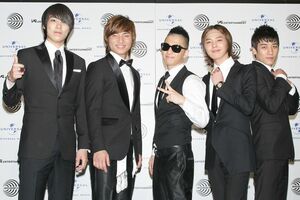 【BIGBANG】メジャーデビューした'09年に日本レコード大賞最優秀新人賞を受賞した。順調な活動を続けていたが薬物使用や暴行事件のスキャンダルも