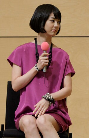 『マツコ＆有吉の怒り新党』制作発表での夏目三久、超ミニワンピ姿（2011年10月4日）