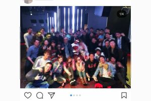 インスタで公開された「サプライズパーティー」の様子