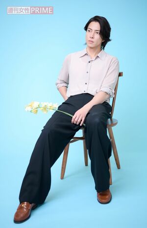 山下智久　撮影／渡邉智裕　ヘアメイク／北一騎　スタイリスト／櫻井賢之（casico）